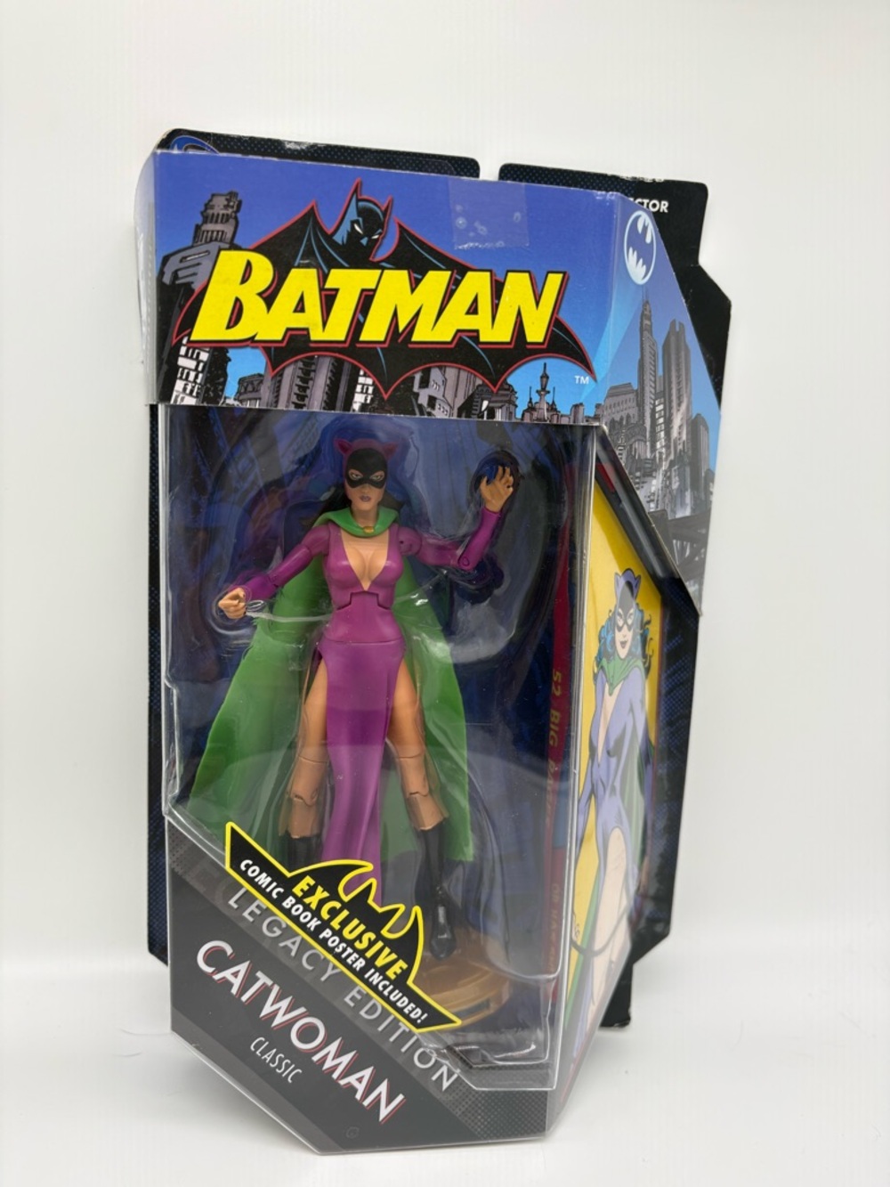 DC Universe Batman Legacy Edition Classic Catwoman Action Figure